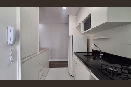 Apartamento à venda com 64m², 2 quartos e 2 vagas Apartamento à venda com 64m², 2 quartos e 2 vagasCozinha
