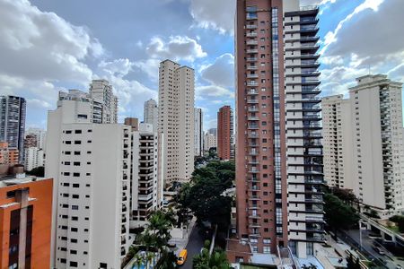 Apartamento à venda com 184m², 4 quartos e 4 vagasVista da Suíte 3