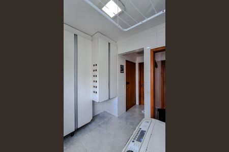Apartamento à venda com 184m², 4 quartos e 4 vagasÁrea de Serviço