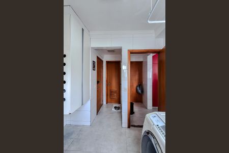 Apartamento à venda com 184m², 4 quartos e 4 vagasÁrea de Serviço