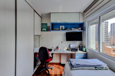 Apartamento à venda com 184m², 4 quartos e 4 vagasQuarto 3 - Suíte