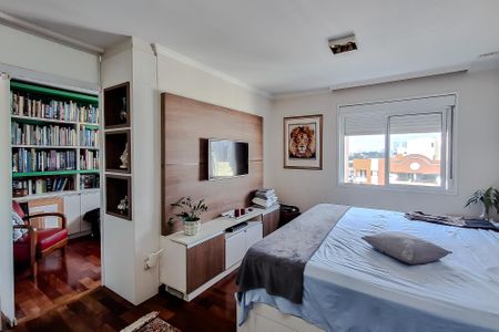 Apartamento à venda com 184m², 4 quartos e 4 vagasQuarto 2 - Suíte