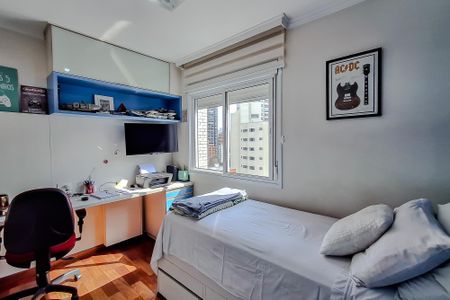 Apartamento à venda com 184m², 4 quartos e 4 vagasQuarto 3 - Suíte