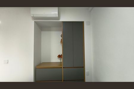 Quarto de kitnet/studio para alugar com 1 quarto, 28m² em Liberdade, São Paulo