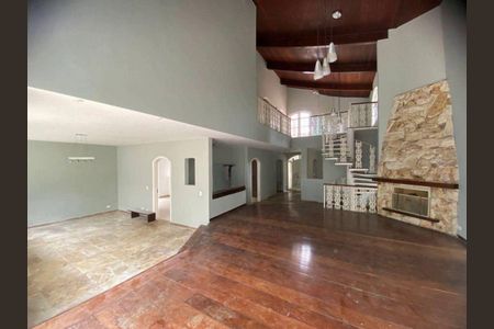 Casa à venda com 350m², 3 quartos e 4 vagas