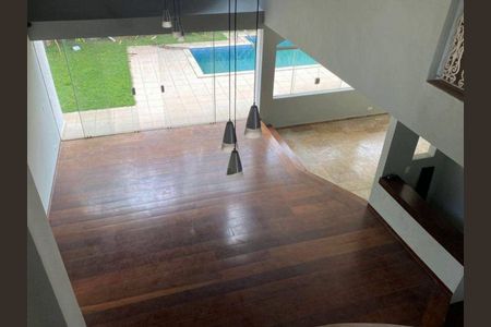 Casa à venda com 350m², 3 quartos e 4 vagas