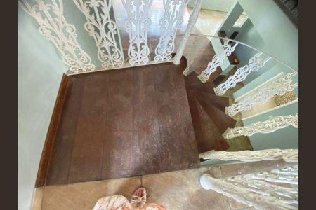 Casa à venda com 350m², 3 quartos e 4 vagas