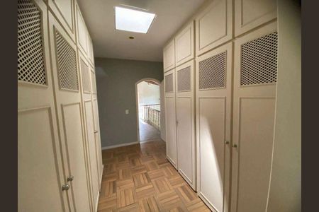 Casa à venda com 350m², 3 quartos e 4 vagas