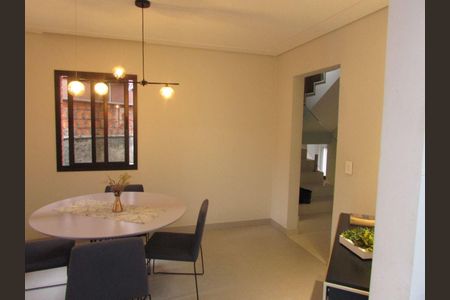 Casa à venda com 3 quartos, 261m² em Taboão, São Bernardo do Campo