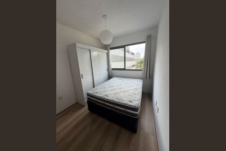 Quarto de apartamento para alugar com 1 quarto, 27m² em Vila Independencia, São Paulo
