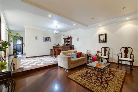 Casa à venda com 3 quartos, 393m² em Santo Amaro, São Paulo