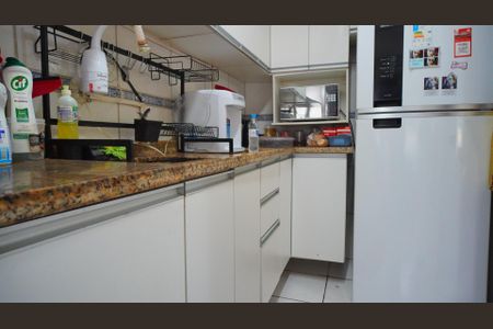 Apartamento à venda com 56m², 2 quartos e 1 vagaCozinha 