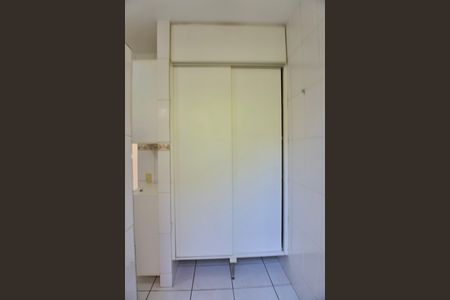 Apartamento para alugar com 72m², 2 quartos e 1 vaga Apartamento para alugar com 72m², 2 quartos e 1 vagaÁrea de Serviço - Armário