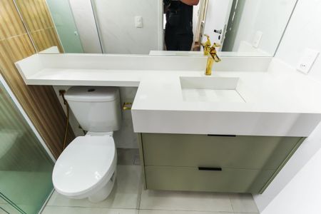 Apartamento à venda com 64m², 2 quartos e 1 vagaBanheiro da Suíte 2