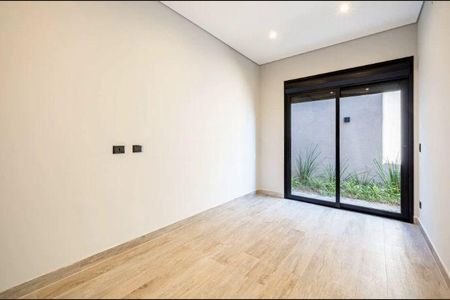 Casa à venda com 420m², 5 quartos e 6 vagas