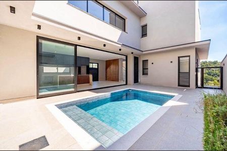 Casa à venda com 420m², 5 quartos e 6 vagas