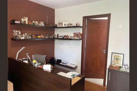 Casa de Condomínio à venda com 4 quartos, 420m² em Fazenda Morumbi, São Paulo