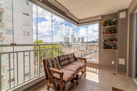 Apartamento à venda com 3 quartos, 81m² em Vila Isa, São Paulo