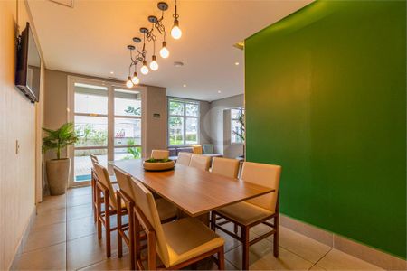 Apartamento à venda com 3 quartos, 81m² em Vila Isa, São Paulo