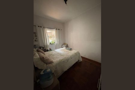 Casa à venda com 103m², 4 quartos e 3 vagasFoto 01