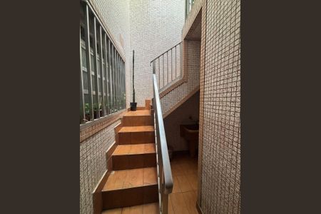 Casa à venda com 103m², 4 quartos e 3 vagasFoto 01