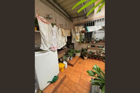 Casa à venda com 103m², 4 quartos e 3 vagasFoto 01