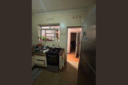Casa à venda com 103m², 4 quartos e 3 vagasFoto 01