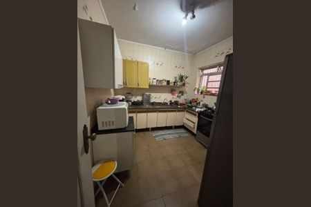Casa à venda com 103m², 4 quartos e 3 vagasFoto 01