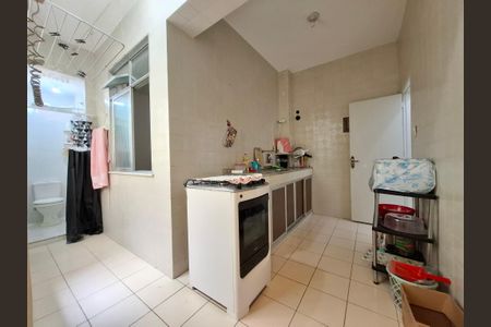 Apartamento à venda com 65m², 2 quartos e 1 vagaCozinha 