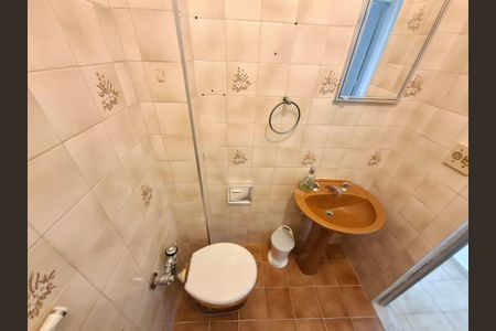 Banheiro  de apartamento à venda com 2 quartos, 65m² em Botafogo, Rio de Janeiro