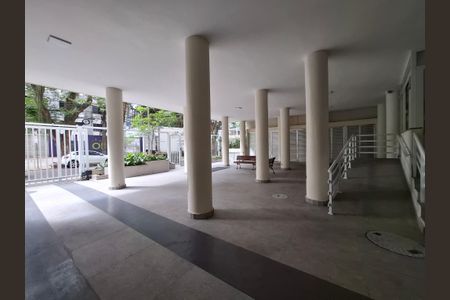 Apartamento à venda com 65m², 2 quartos e 1 vagaÁrea comum 