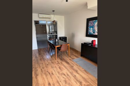 Casa à venda com 90m², 3 quartos e 2 vagas