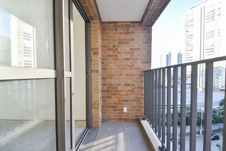 Varanda de kitnet/studio à venda com 1 quarto, 24m² em Chácara Klabin, São Paulo