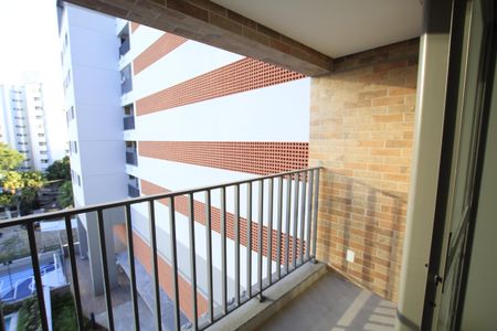 Sacada de kitnet/studio à venda com 1 quarto, 24m² em Chácara Klabin, São Paulo