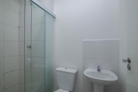 Apartamento para alugar com 42m², 2 quartos e 1 vaga Apartamento para alugar com 42m², 2 quartos e 1 vagaBanheiro
