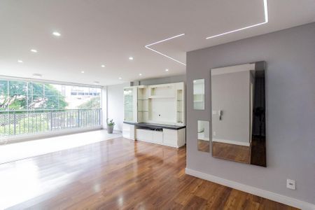 Sala de apartamento para alugar com 3 quartos, 149m² em Santo Amaro, São Paulo