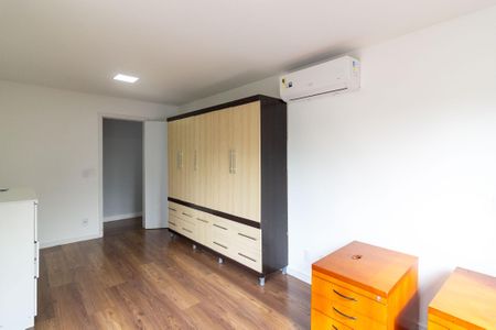 Apartamento à venda com 149m², 3 quartos e 2 vagasSuíte 1