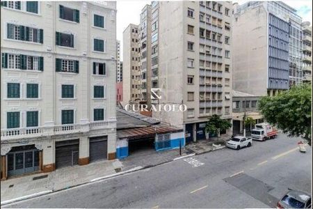 Apartamento à venda com 66m², 1 quarto e sem vaga
