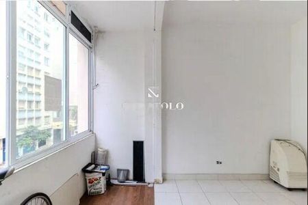 Apartamento à venda com 66m², 1 quarto e sem vaga