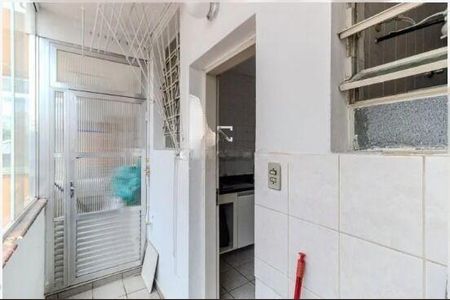 Apartamento à venda com 66m², 1 quarto e sem vaga