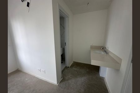 Apartamento à venda com 239m², 3 quartos e 4 vagasSuíte 2