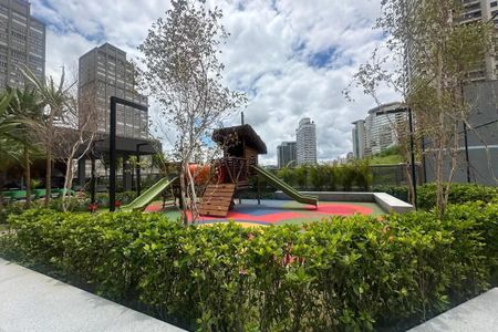 Apartamento à venda com 239m², 3 quartos e 4 vagasÁrea comum - Playground