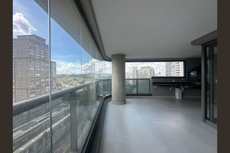 Apartamento à venda com 239m², 3 quartos e 4 vagasVaranda da Sala