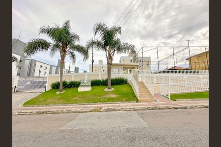 Apartamento para alugar com 65m², 3 quartos e 1 vagaFachada