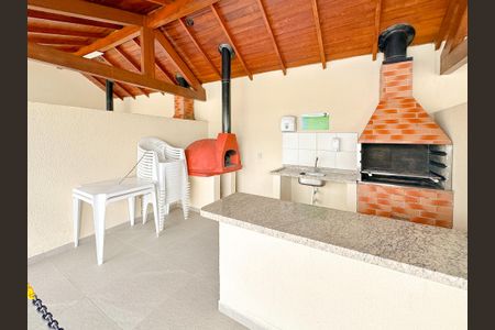 Apartamento para alugar com 65m², 3 quartos e 1 vagaÁrea comum - Churrasqueira