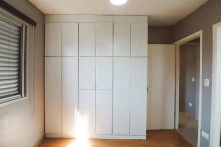 Apartamento à venda com 75m², 3 quartos e 2 vagasQuarto Suíte
