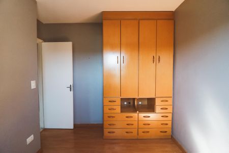 Apartamento à venda com 75m², 3 quartos e 2 vagasQuarto 2
