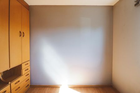 Apartamento à venda com 75m², 3 quartos e 2 vagasQuarto 2