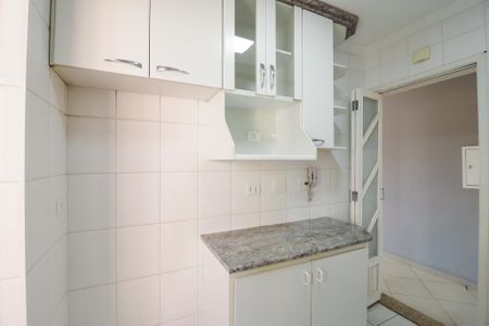 Apartamento à venda com 75m², 3 quartos e 2 vagasCozinha
