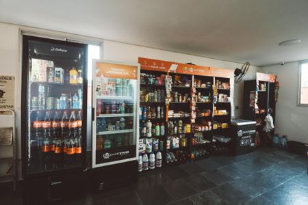 Apartamento à venda com 75m², 3 quartos e 2 vagasMercadinho